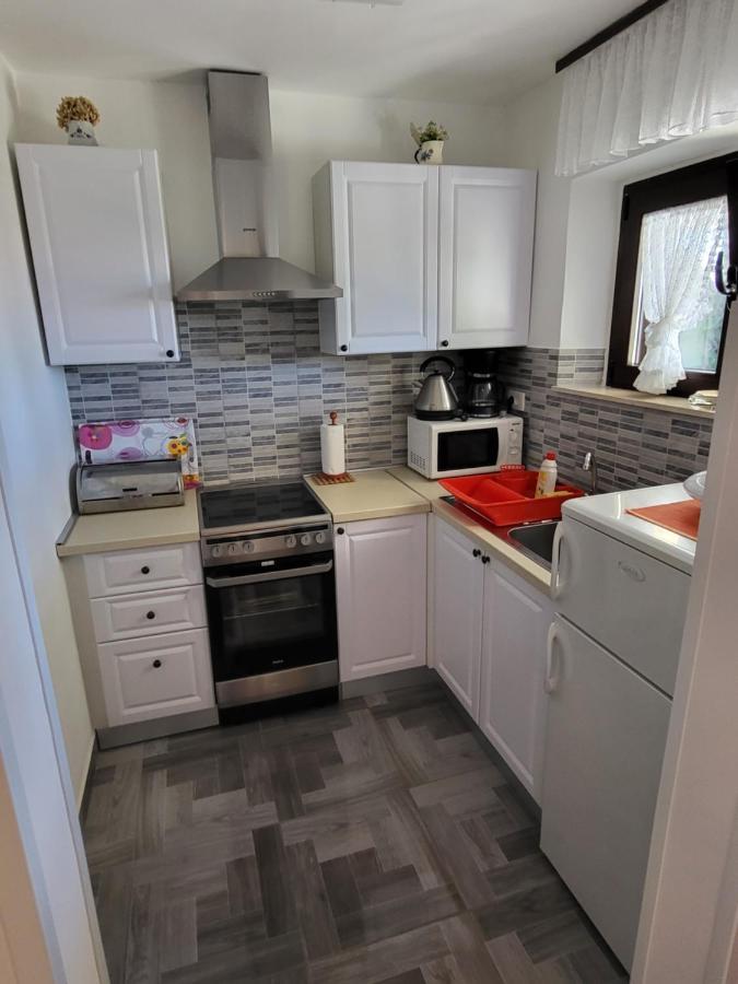 Apartments Pinezic Martinšćica Екстериор снимка